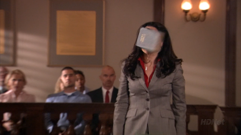 1x17_Justice_is_Blind_(32)